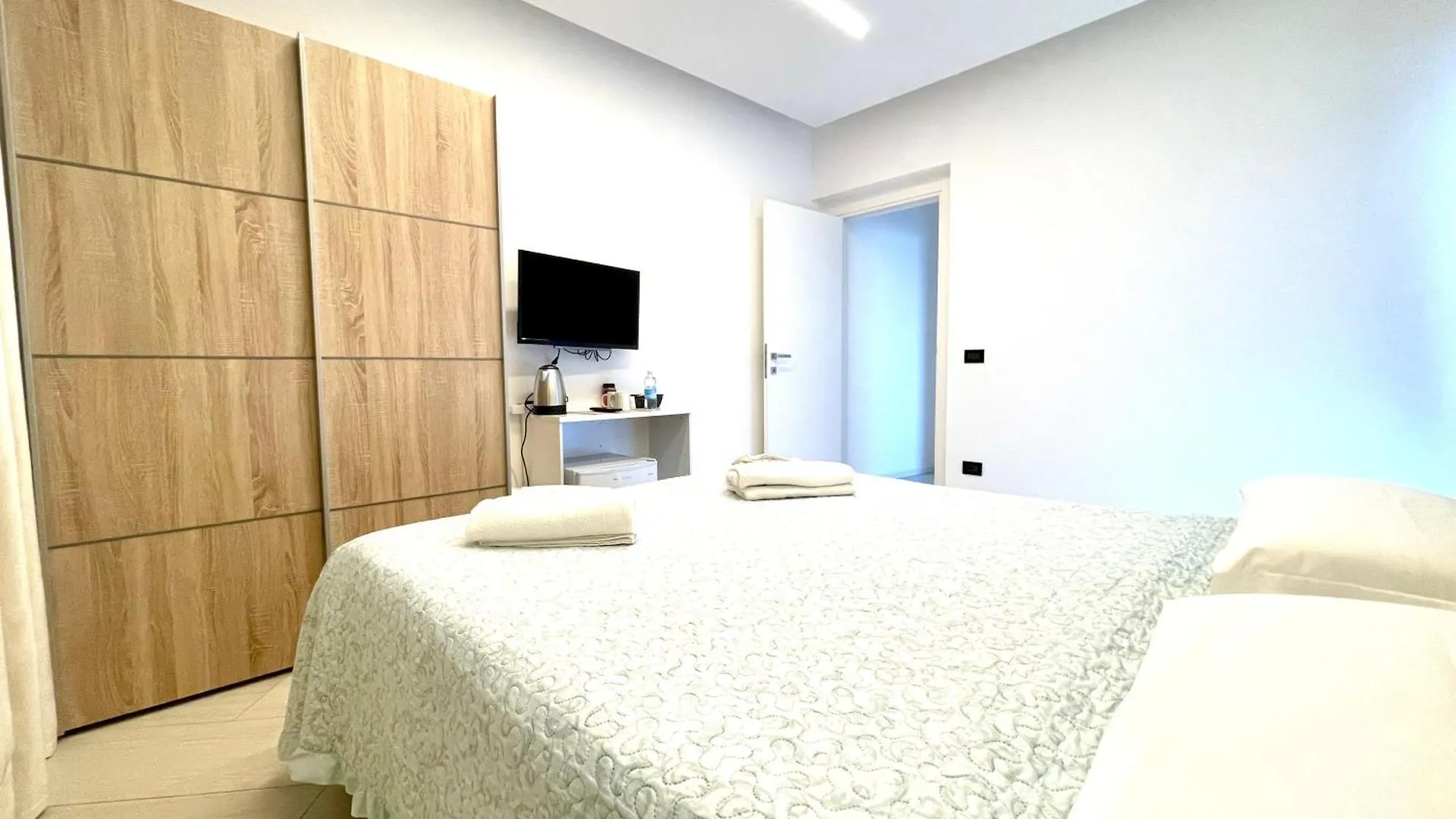 Magenta Rooms Olbia 0*,